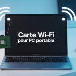 carte wifi pc portable ouverte avec ondes sur bureau